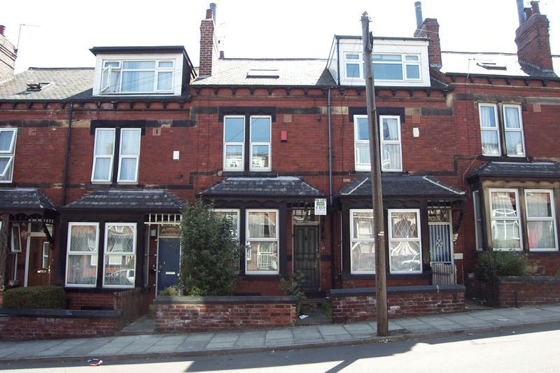 6 bed terraced house to rent in Burchett Grove, Woodhouse, Leeds LS6, £503 pppm