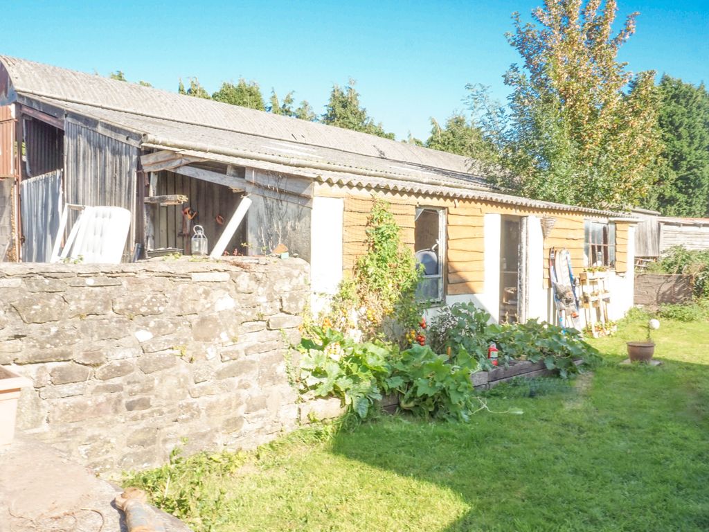 3 bed farmhouse for sale in Broadway, Caerleon NP18, £1,200,000