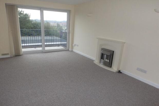 2 bed flat to rent in Ronwood Court, Preston PR2, £600 pcm