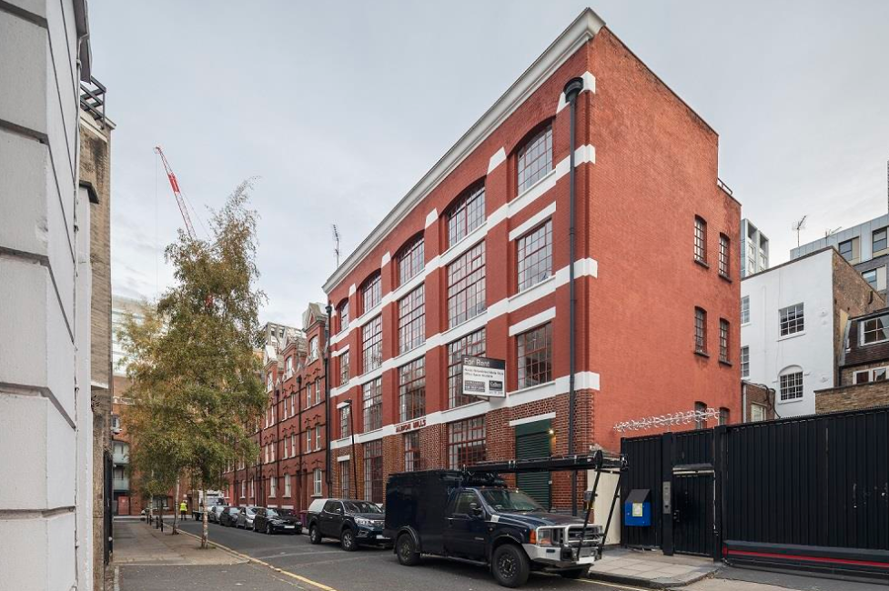 Office to let in East Tenter Street, Aldgate E1, Non quoting