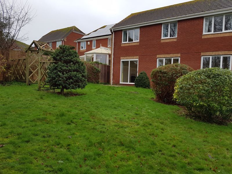 4 bed detached house to rent in Ryalls Court, Seaton EX12, £1,485 pcm