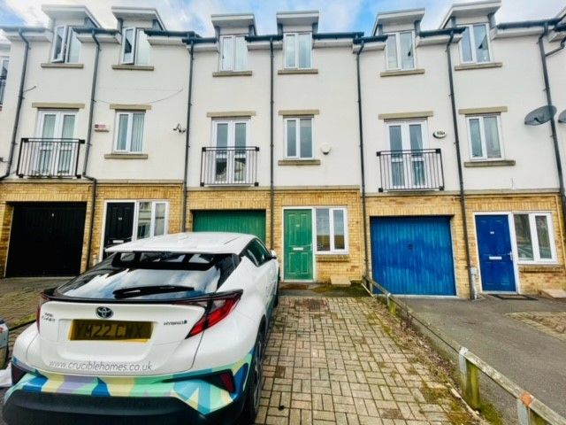 4 bed town house to rent in Weston View, Sheffield S10, £1,500 pcm