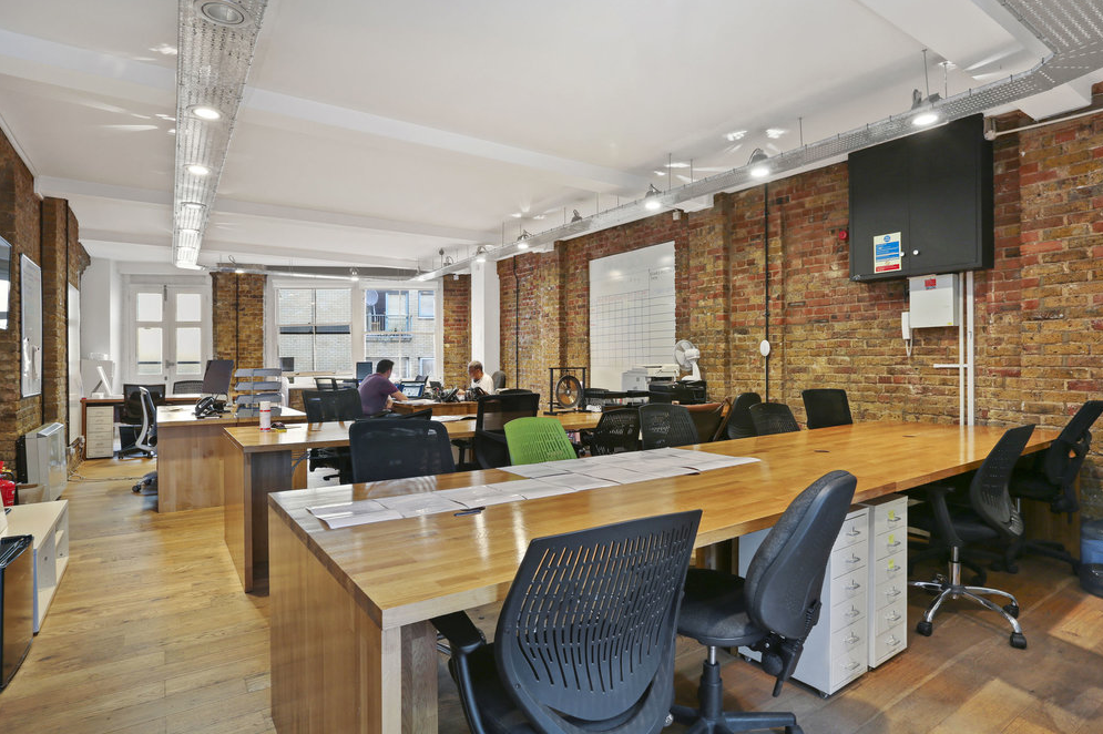 Office to let in East Road, Shoreditch N1, Non quoting