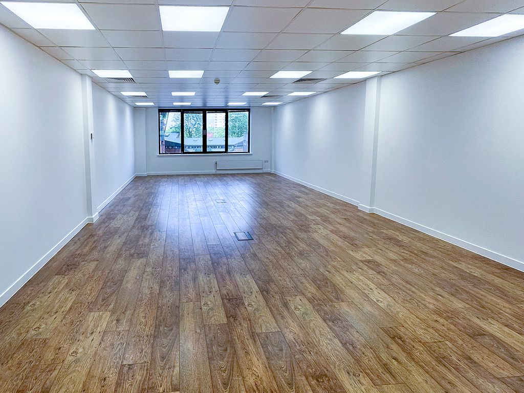 Office to let in Farriers Yard, 77 Fulham Palace Road, Hammersmith W6, £31,545 pa