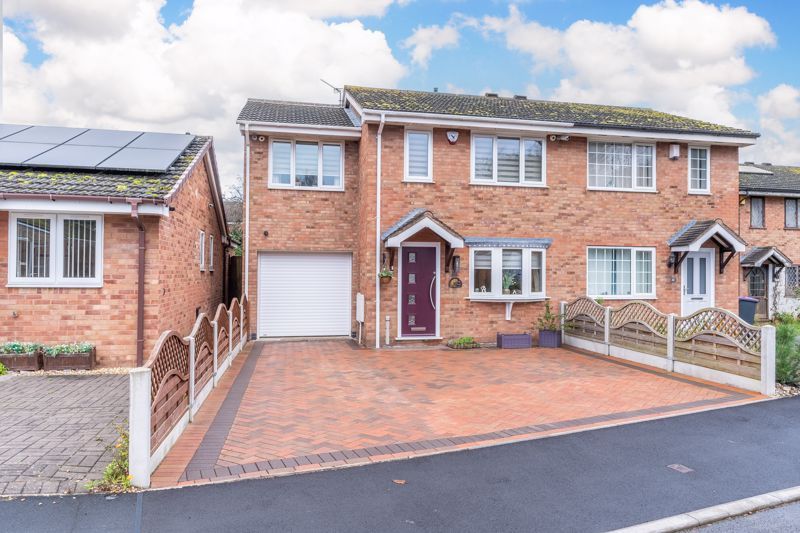 3 bed property for sale in Saxon Court, Apley, Telford TF1, £235,000