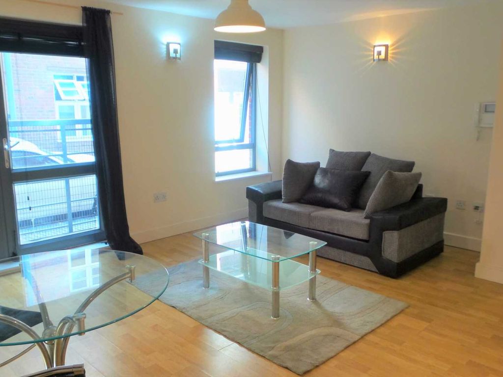 1 bed flat to rent in Barton Street, Manchester M3, £1,000 pcm