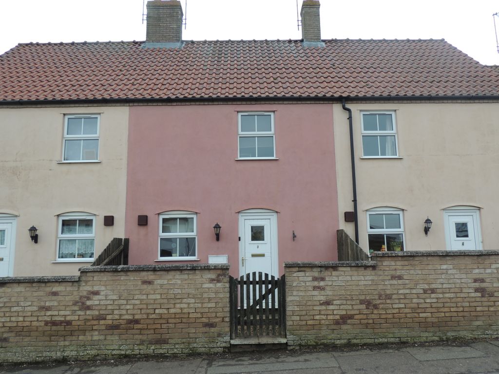 2 bed terraced house to rent in High Street, Hilgay PE38, £750 pcm