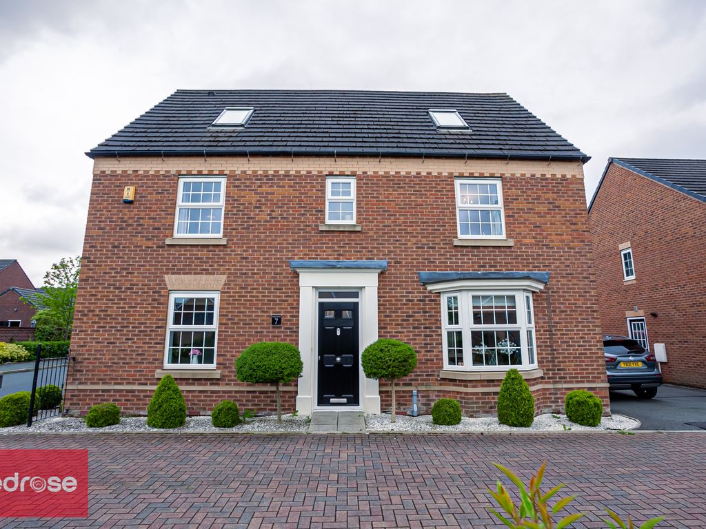 5 bed detached house for sale in Patricroft Drive, Buckshaw Village, Chorley PR7, £630,000