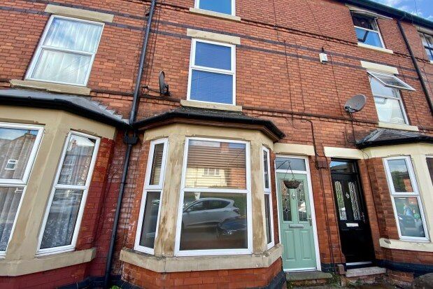 4 bed terraced house to rent in Bunbury Street, Nottingham NG2, £2,340 pcm