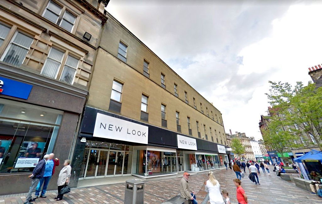 Retail premises to let in 22/40 Port Street, Stirling, Scotland FK8, £250,000 pa