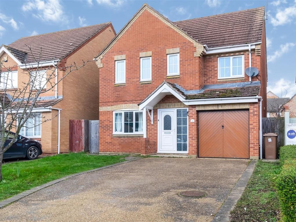 4 bed detached house to rent in Ilex Close, Hampton Hargate, Peterborough PE7, £1,350 pcm