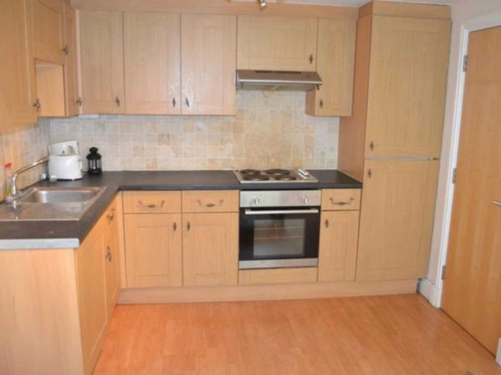 4 bed flat to rent in Llanbleddian, Cardiff CF24, £1,720 pcm