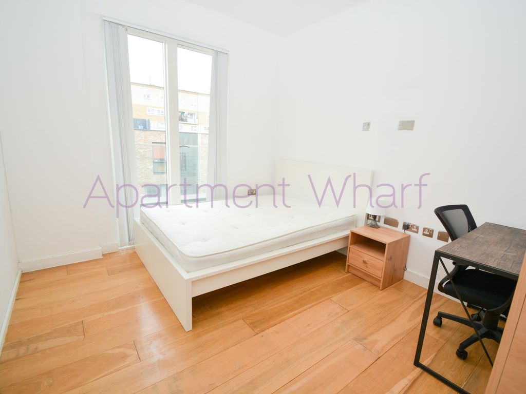 Room to rent in Cambridge Avenue, London NW6, £1,040 pcm