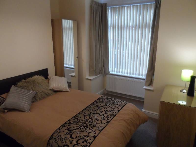 Room to rent in Clarence Avenue, Balby DN4, £433 pcm