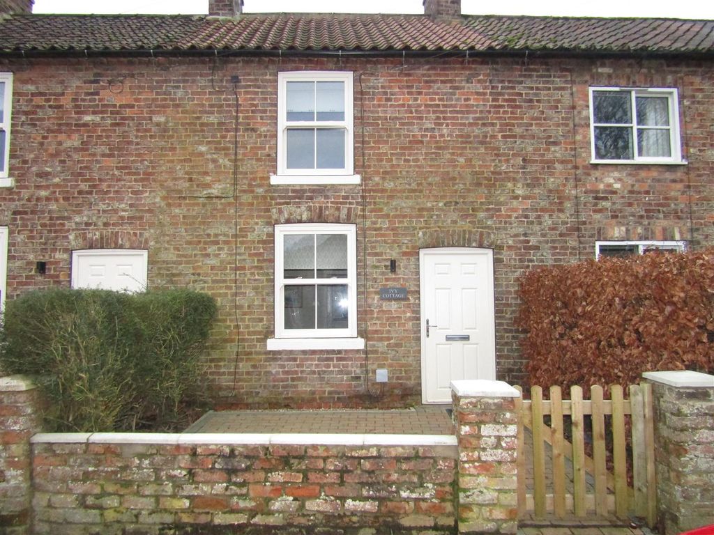 1 bed terraced house to rent in Carlton Husthwaite, Thirsk YO7, £950 pcm