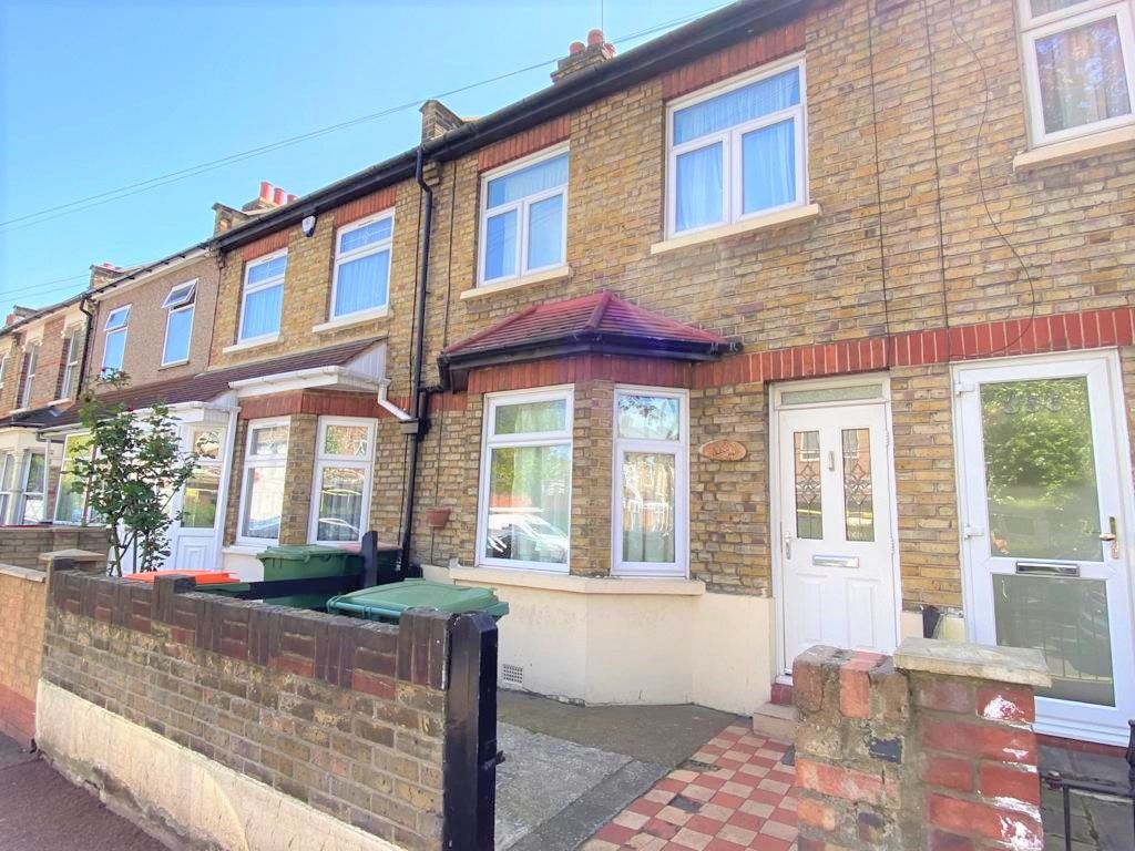 3 bed terraced house to rent in Monega Road, Manor Park E12, £3,200 pcm
