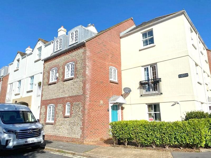 3 bed terraced house to rent in The Old Warehouse Mews, Littlehampton, West Sussex BN17, £1,450 pcm