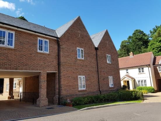 2 bed flat for sale in Swaffield Close, Ampthill MK45, £249,950