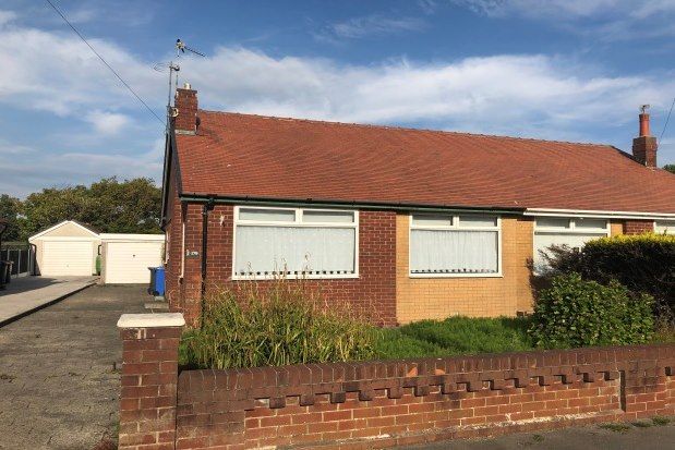 2 bed bungalow to rent in Northumberland Avenue, Thornton-Cleveleys FY5, £775 pcm