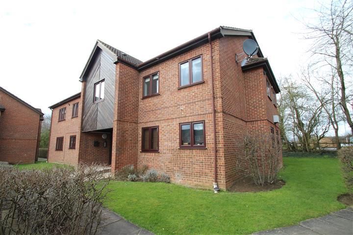 1 bed flat to rent in Dormer Close, Aylesbury HP21, £875 pcm