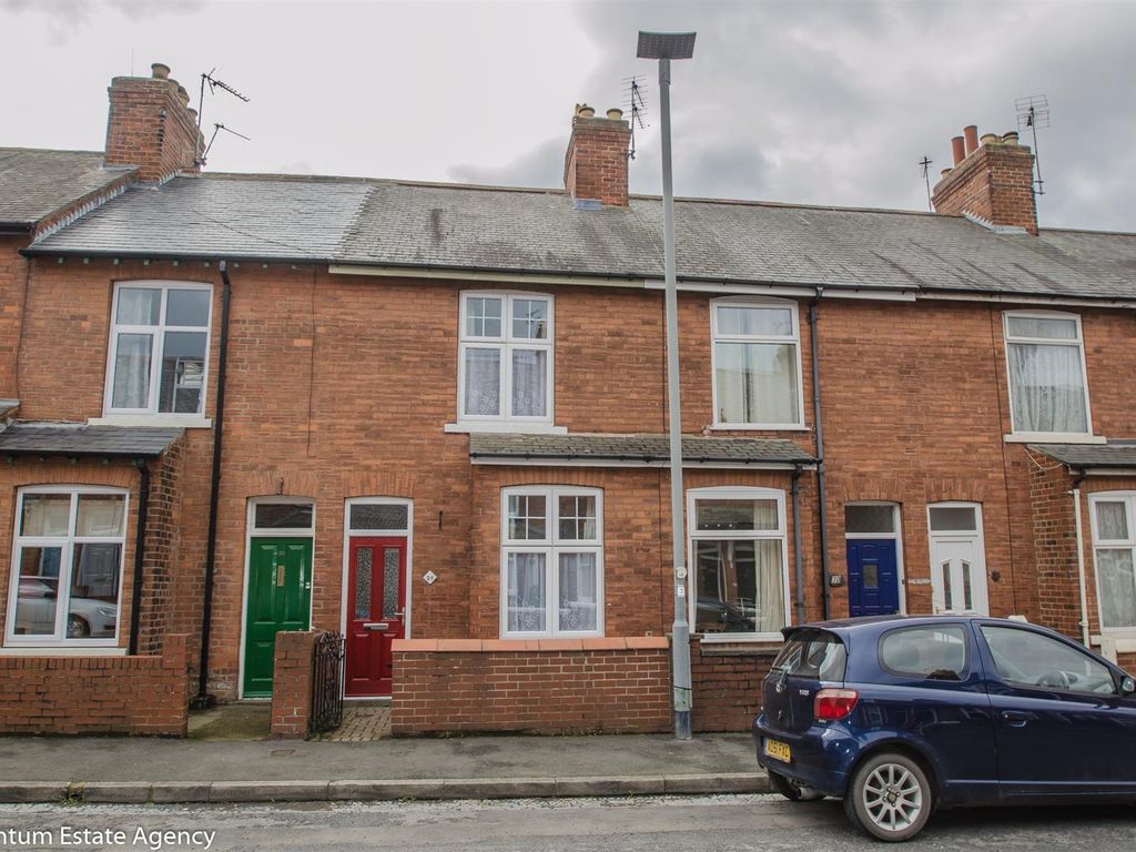 3 bed terraced house to rent in Balmoral Terrace, York YO23, £1,885 pcm