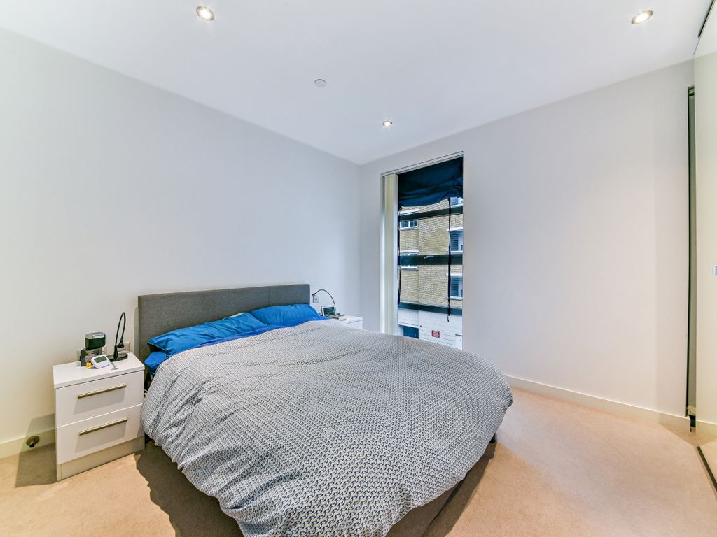1 bed flat for sale in Alwen Court, Bermondsey, London SE1, £560,000