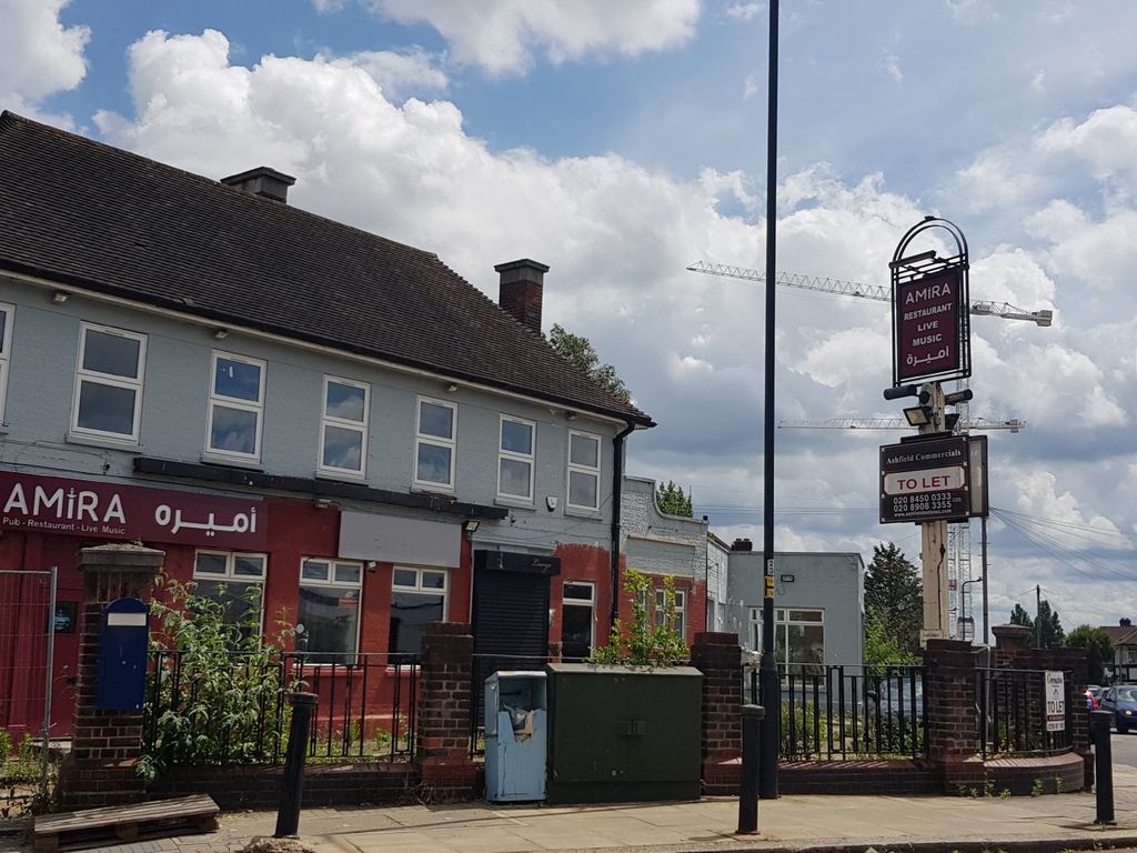 Restaurant/cafe to let in Heather Park Drive, Wembley HA0, £156,000 pa