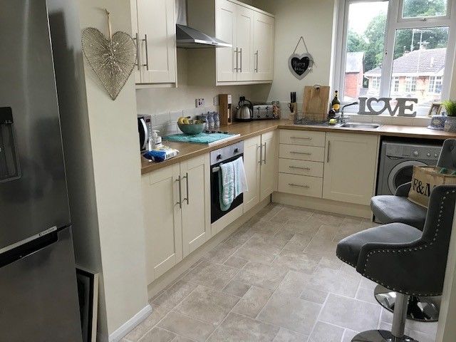 1 bed flat to rent in Castlegate, Tickhill, Doncaster DN11, £525 pcm