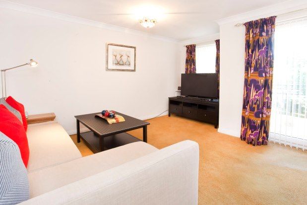 2 bed flat to rent in Riverside Lodge, York YO23, £1,250 pcm