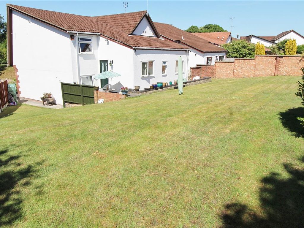 4 bed detached house for sale in Fromeside Park, Frenchay, Bristol BS16, £755,000