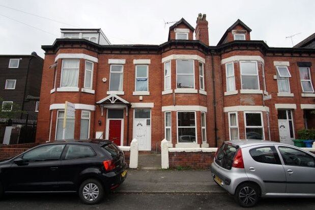 8 bed property to rent in Granville Road, Manchester M14, £598 pcm