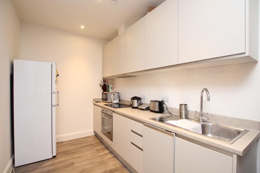 2 bed flat to rent in St. Paul Street, St. Pauls, Bristol BS2, £1,400 pcm