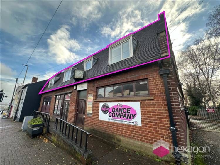 Commercial property to let in The Library Therapy Centre, 200 High Street, Quarry Bank, Brierley Hill DY5, £9,600 pa