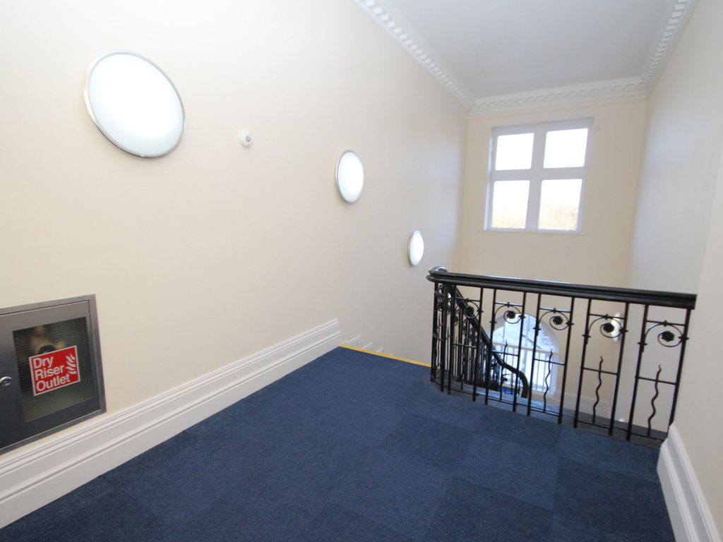 1 bed flat to rent in The Art School, Knott St., Darwen, Lancs BB3, £625 pcm