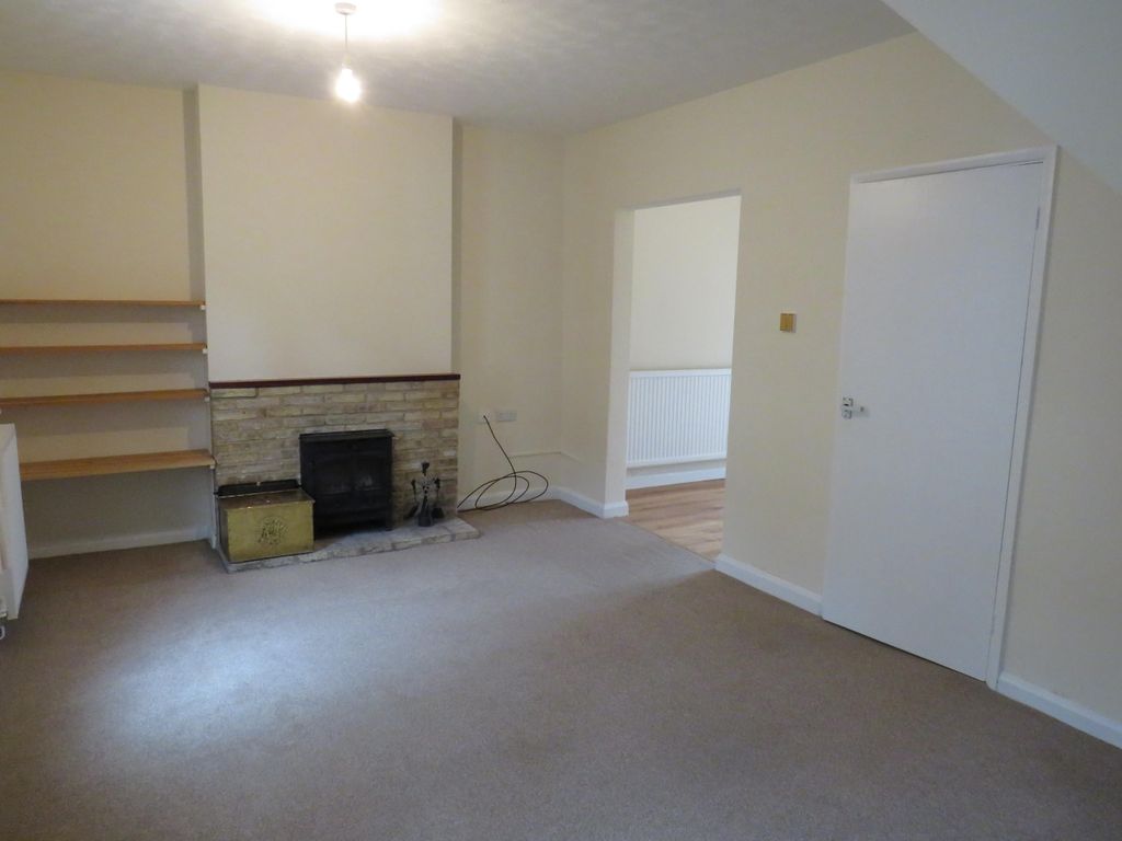 3 bed detached house to rent in Windsor Street, Downham Market PE38, £900 pcm