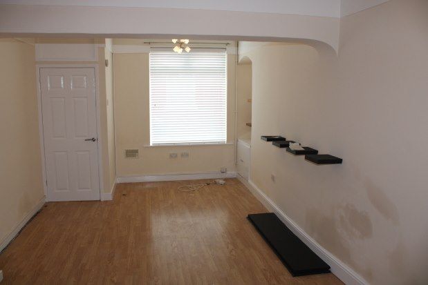2 bed property to rent in Oceanic Road, Liverpool L13, £700 pcm