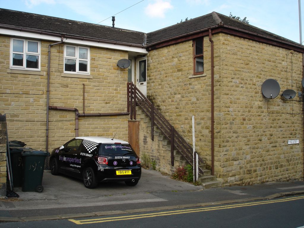 1 bed flat to rent in Saltaire Rd, Shipley BD18, £650 pcm