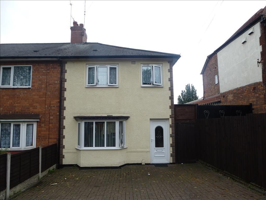3 bed semi-detached house to rent in Erdington Hall Road, Erdington, Birmingham B24, £1,050 pcm