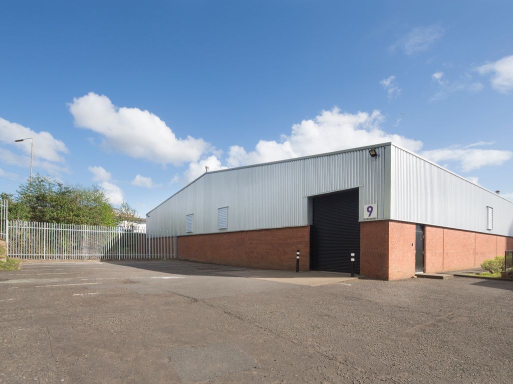 Industrial to let in Oakbank Trading Estate, Glasgow G20, £82,348 pa