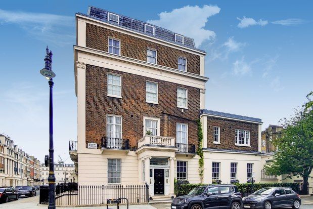 2 bed flat to rent in Eaton Place, Belgravia SW1X, £23,833 pcm