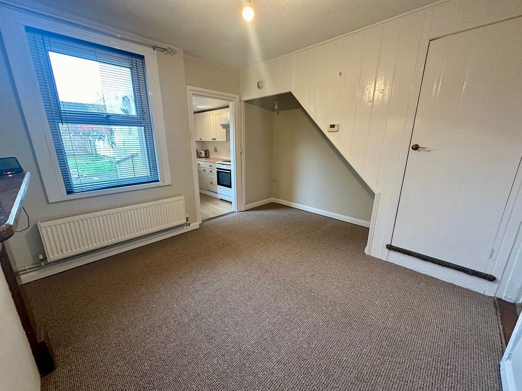 2 bed property to rent in Albert Road, Braintree CM7, £1,225 pcm