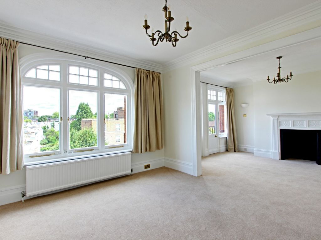 3 bed flat to rent in Abbey Road, St Johns Wood, London NW8, £4,000 pcm