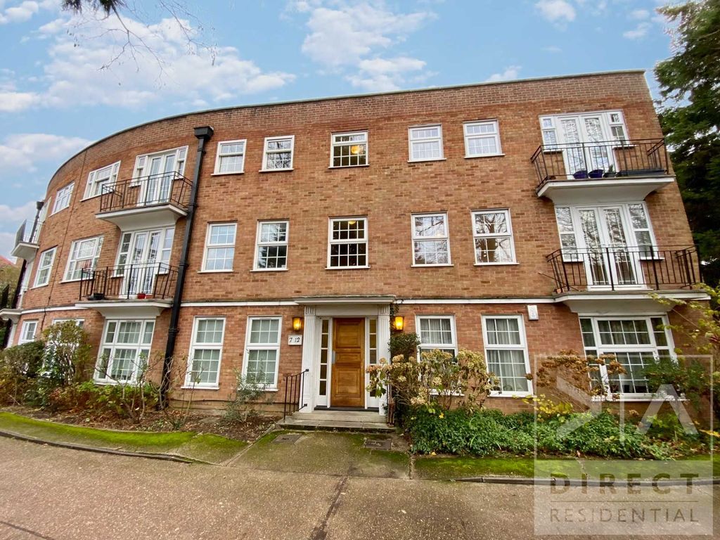 2 bed flat to rent in Ashley Road, Epsom KT18, £1,575 pcm