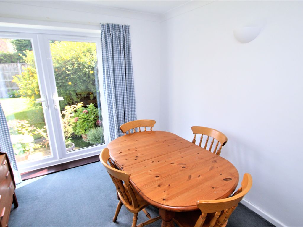 3 bed semi-detached house for sale in Whitehill Road, Cambridge CB5, £460,000
