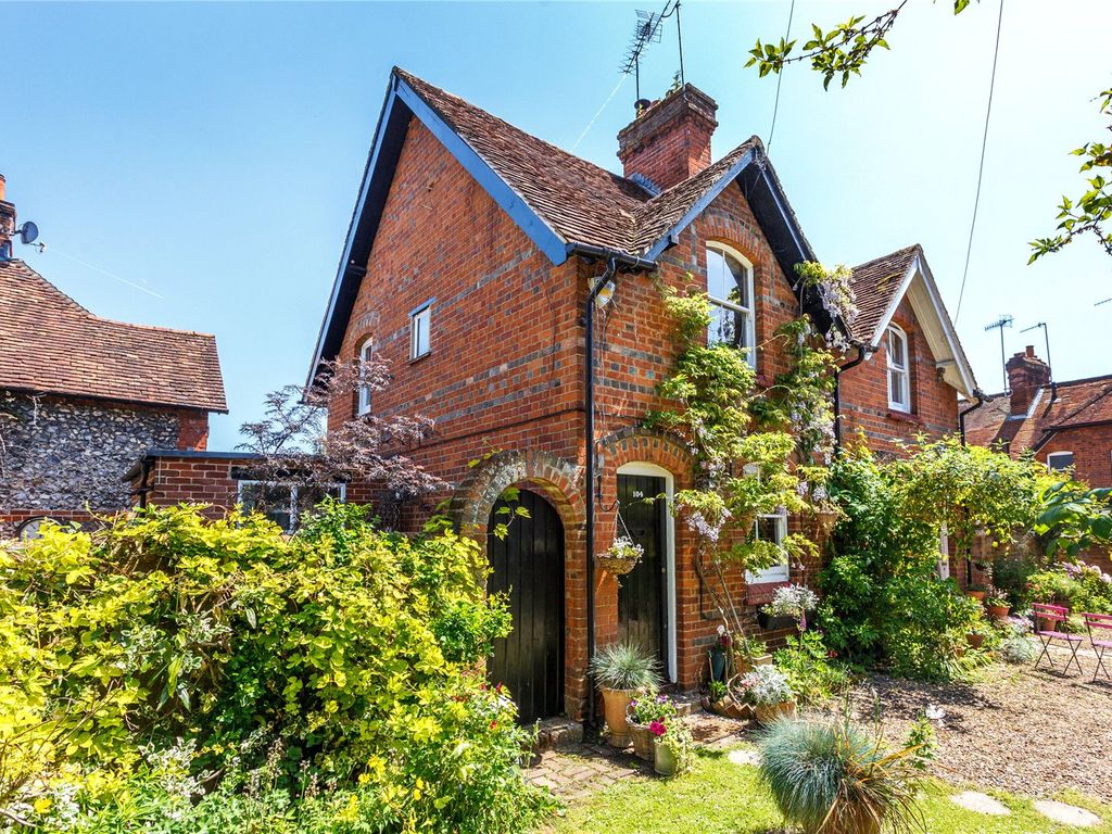 2 bed semi-detached house for sale in West Street, Henley-On-Thames, Oxfordshire RG9, £525,000