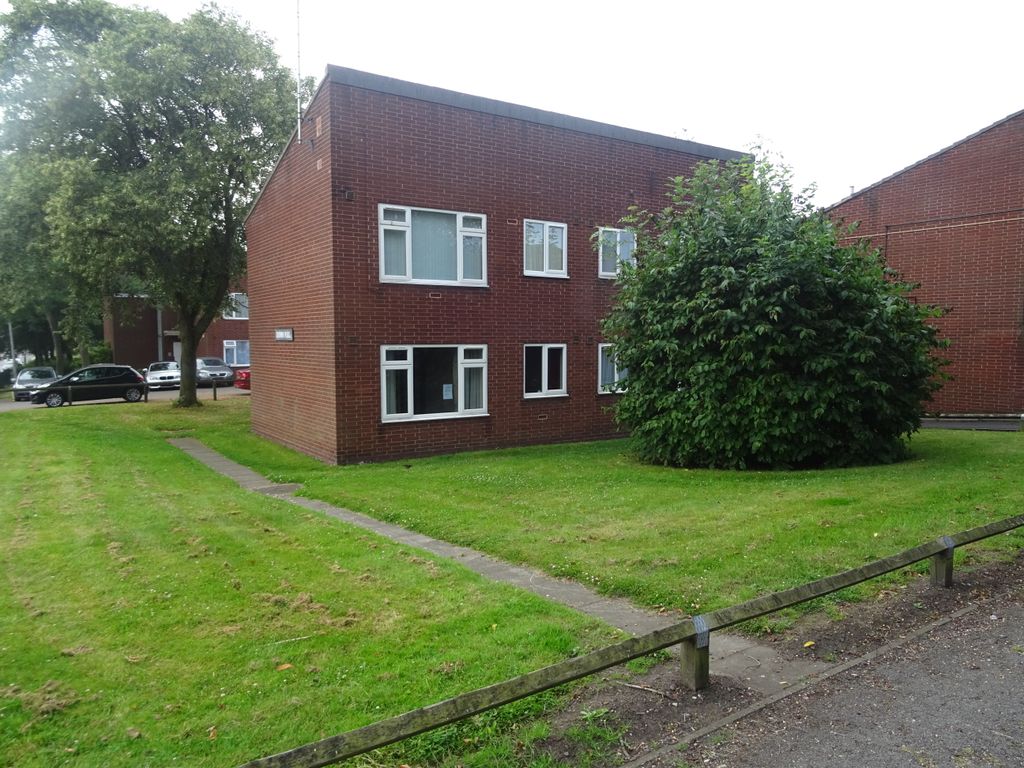 1 bed flat to rent in 17 Crown Place, Sandy Lane, Worksop S80, £450 pcm