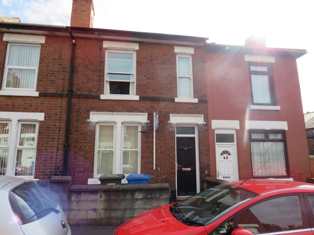 3 bed terraced house to rent in Howe Street, Derby DE22, £800 pcm