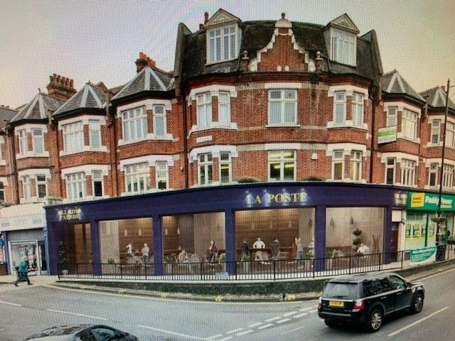 Retail premises to let in Ross Parade, Wallington SM6, £45,000 pa