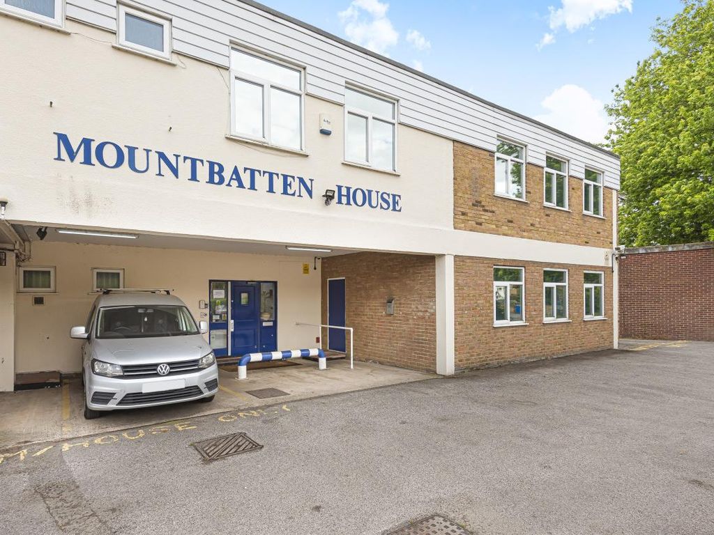 Office to let in Mountbatten House Business Centre, Fairacres, Dedworth Road, Windsor SL4, £4,548 pa