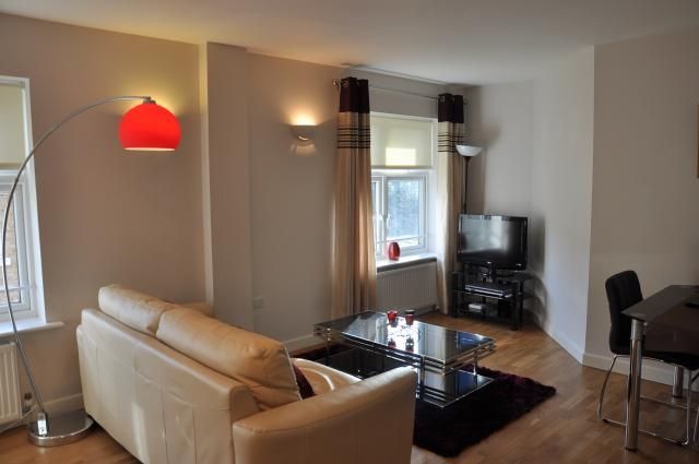 1 bed flat to rent in The Waterways, Summertown OX2, £1,600 pcm